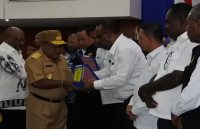 Paniai Raih Peringkat LPPD Terendah, Bupati Salahkan Dua OPD